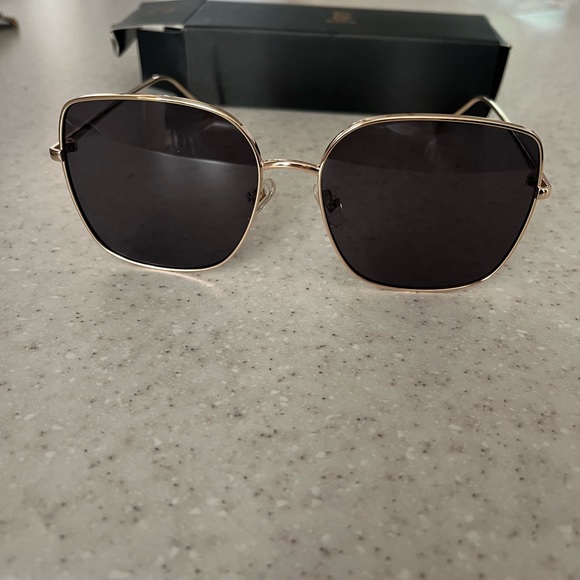 New Sojos aviator sunglasses - Picture 2 of 3